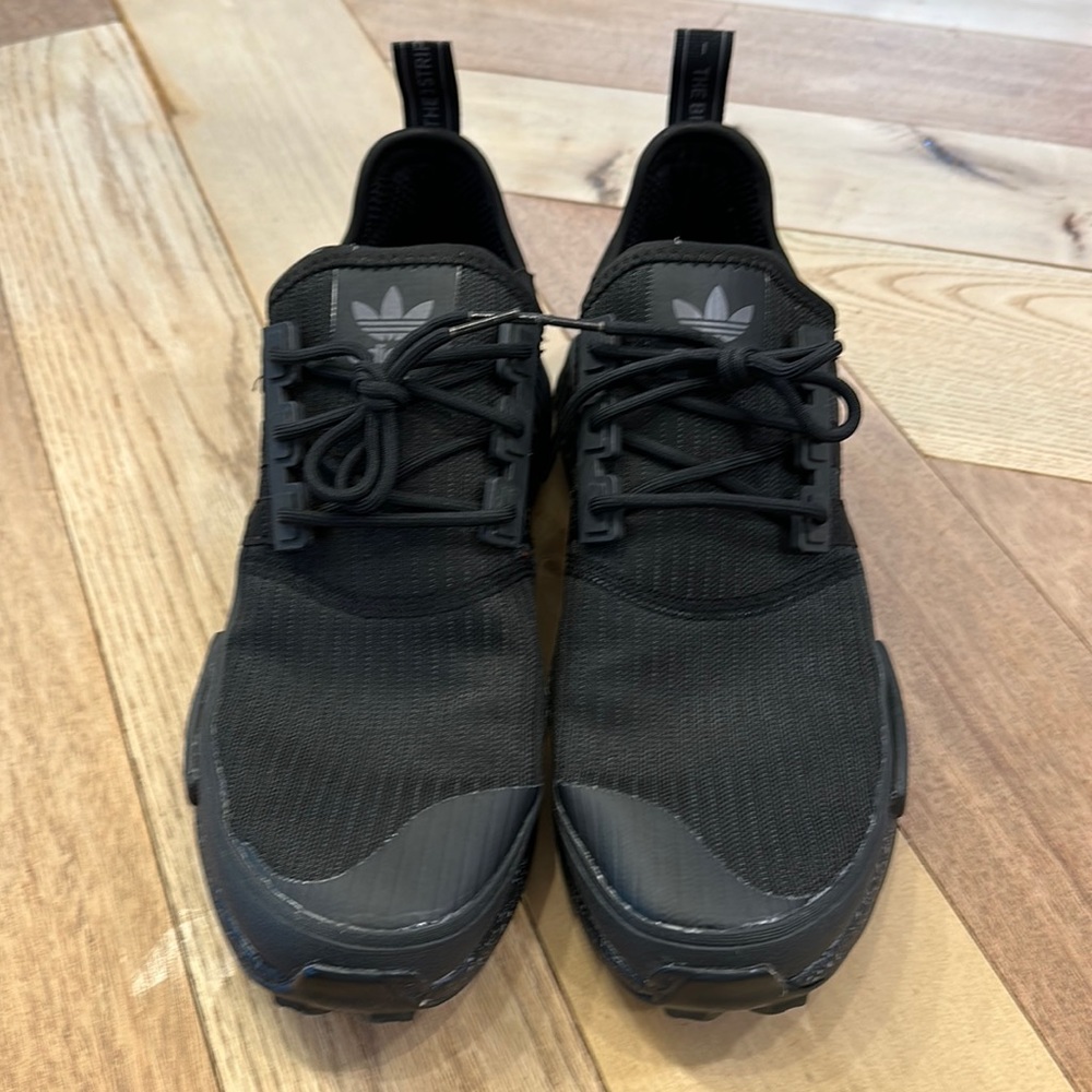 Adidas NMD_R1 TR SHOES